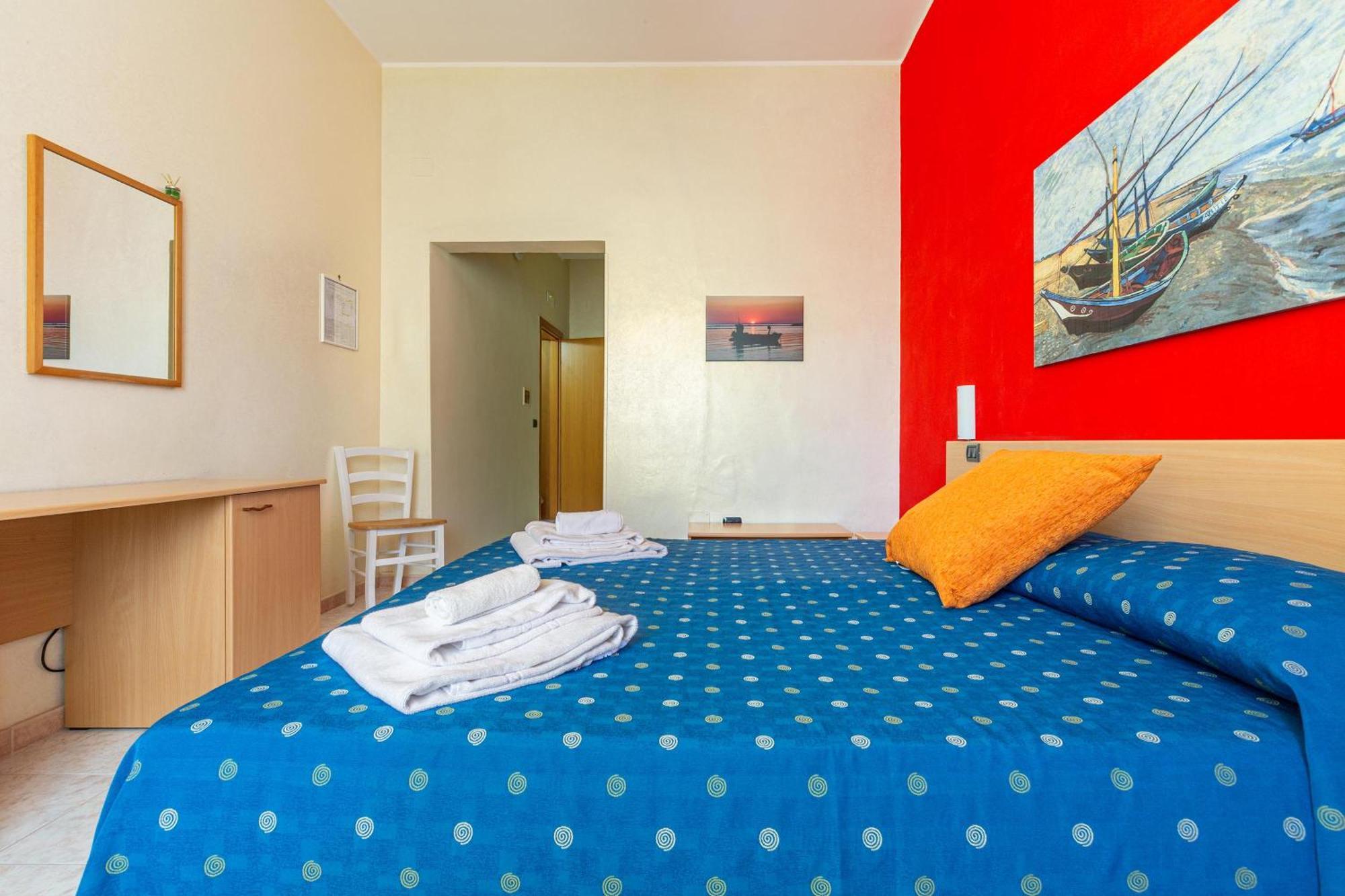 Hotel Il Riccio Porto Cesareo Exterior foto