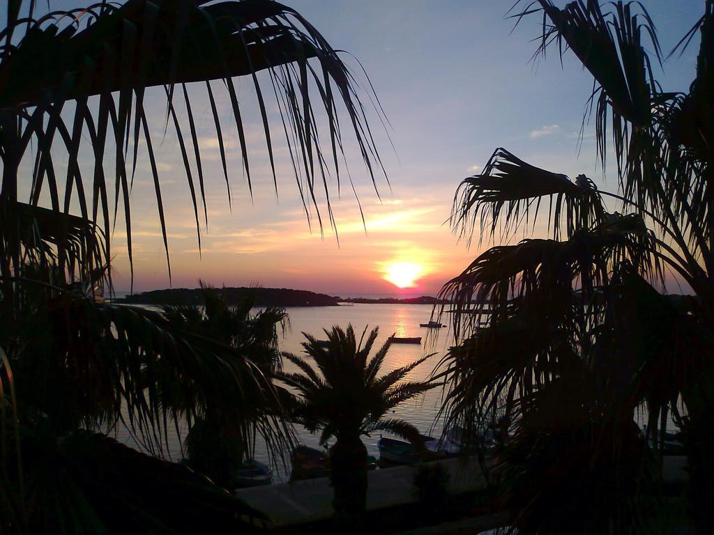 Hotel Il Riccio Porto Cesareo Exterior foto